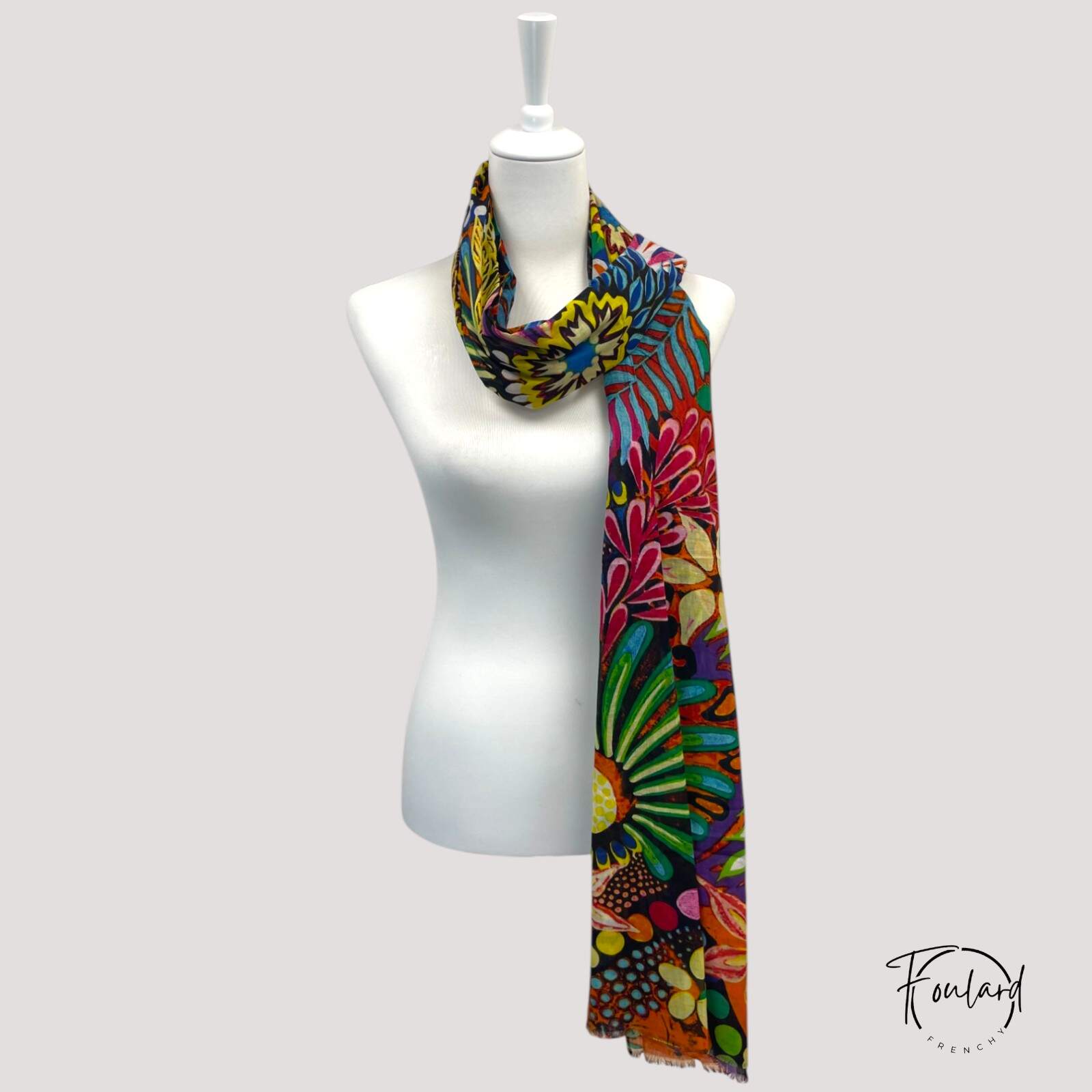 Foulard en coton, motifs géométriques et floraux – Image 4