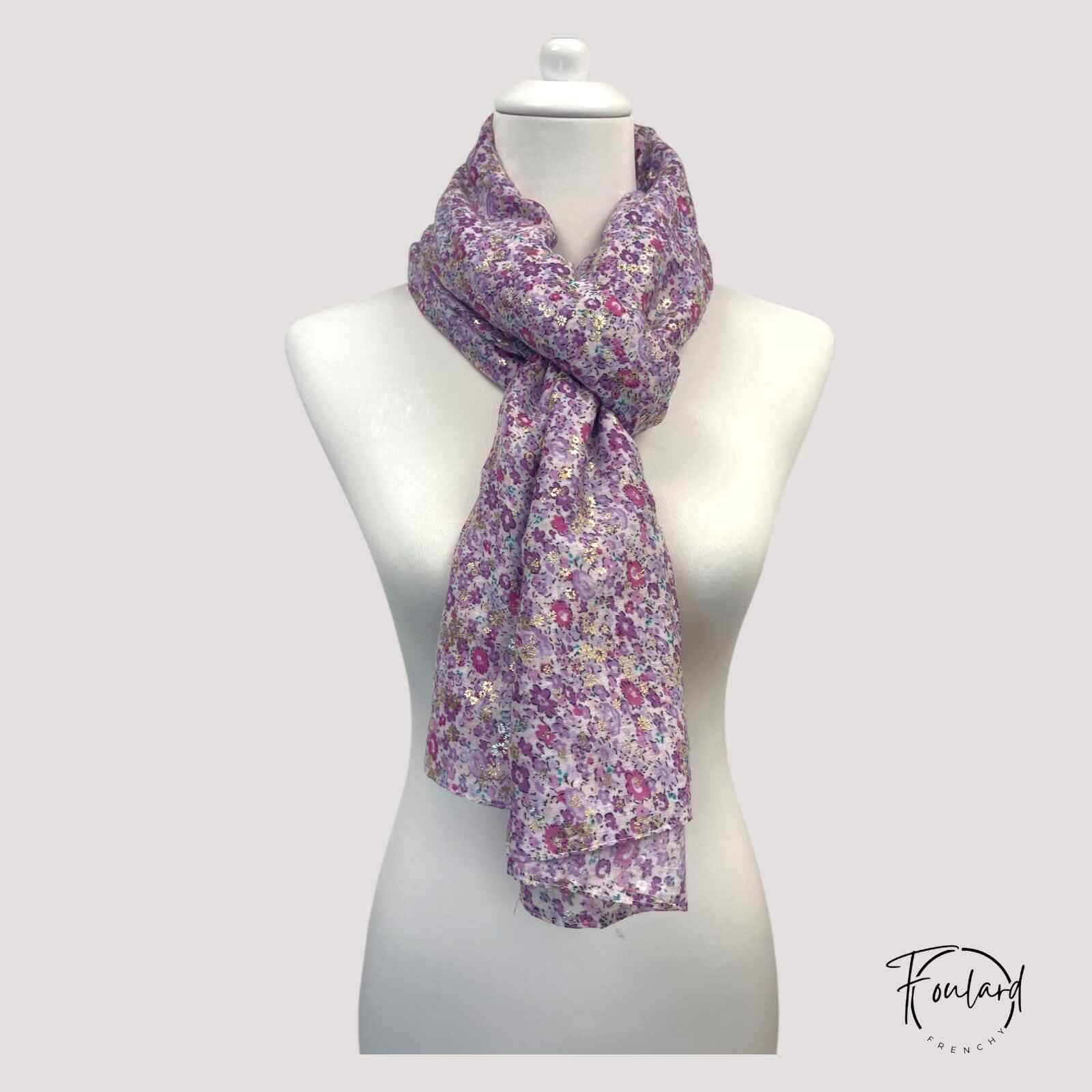 Foulard fleuri violet, paillettes dorées