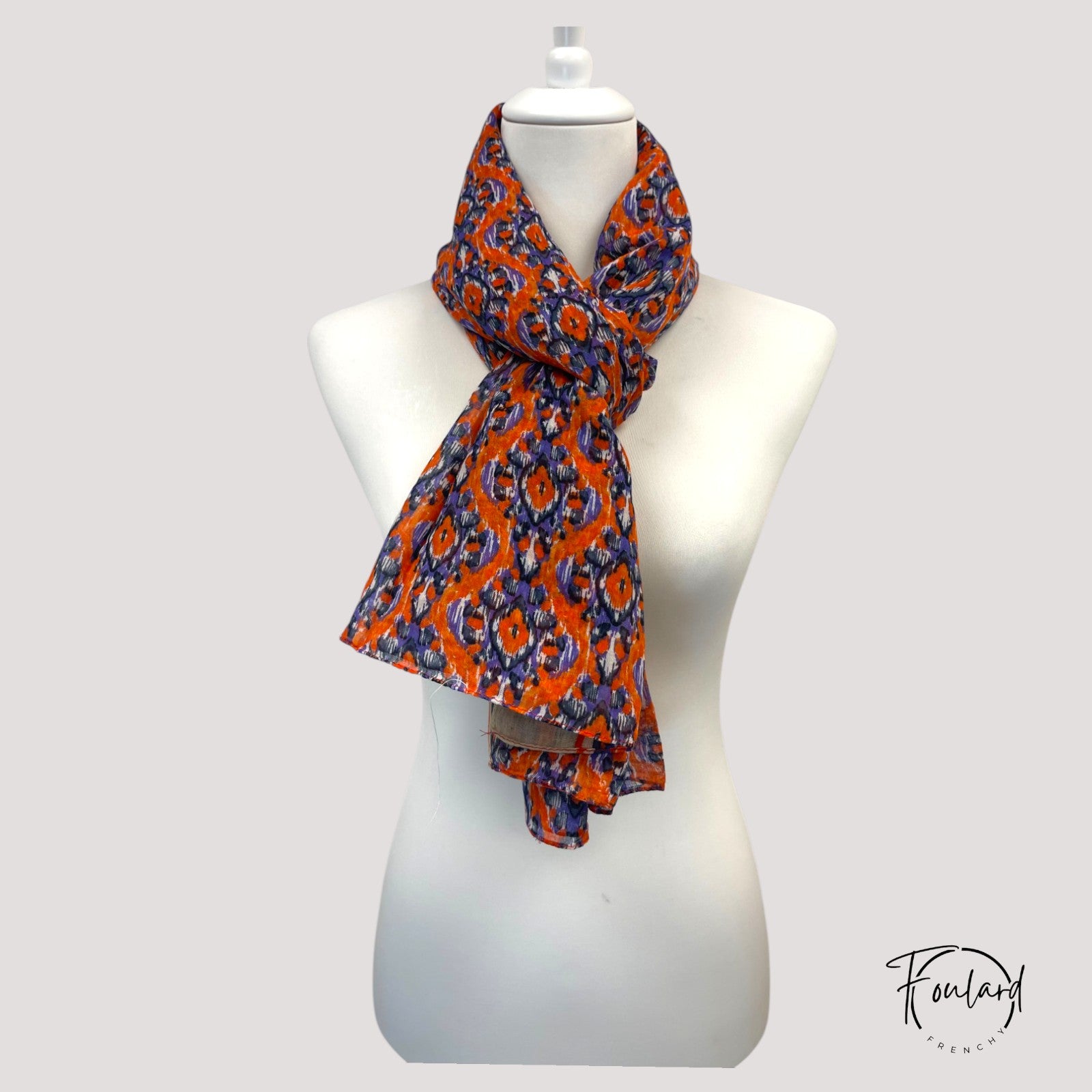 Foulard ethnique, rouge et violet