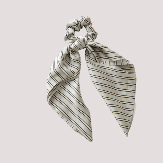 Chouchou foulard gris à rayures