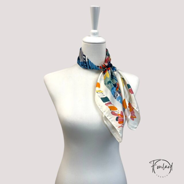 Foulard carré vintage