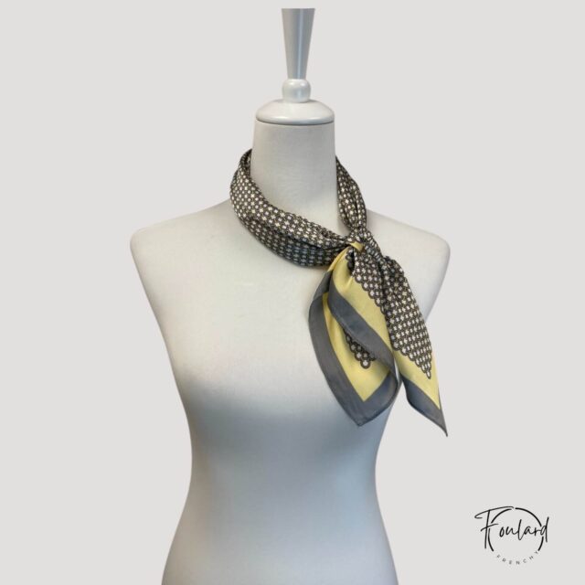 Foulard carré motif graphique chic, jaune et noir