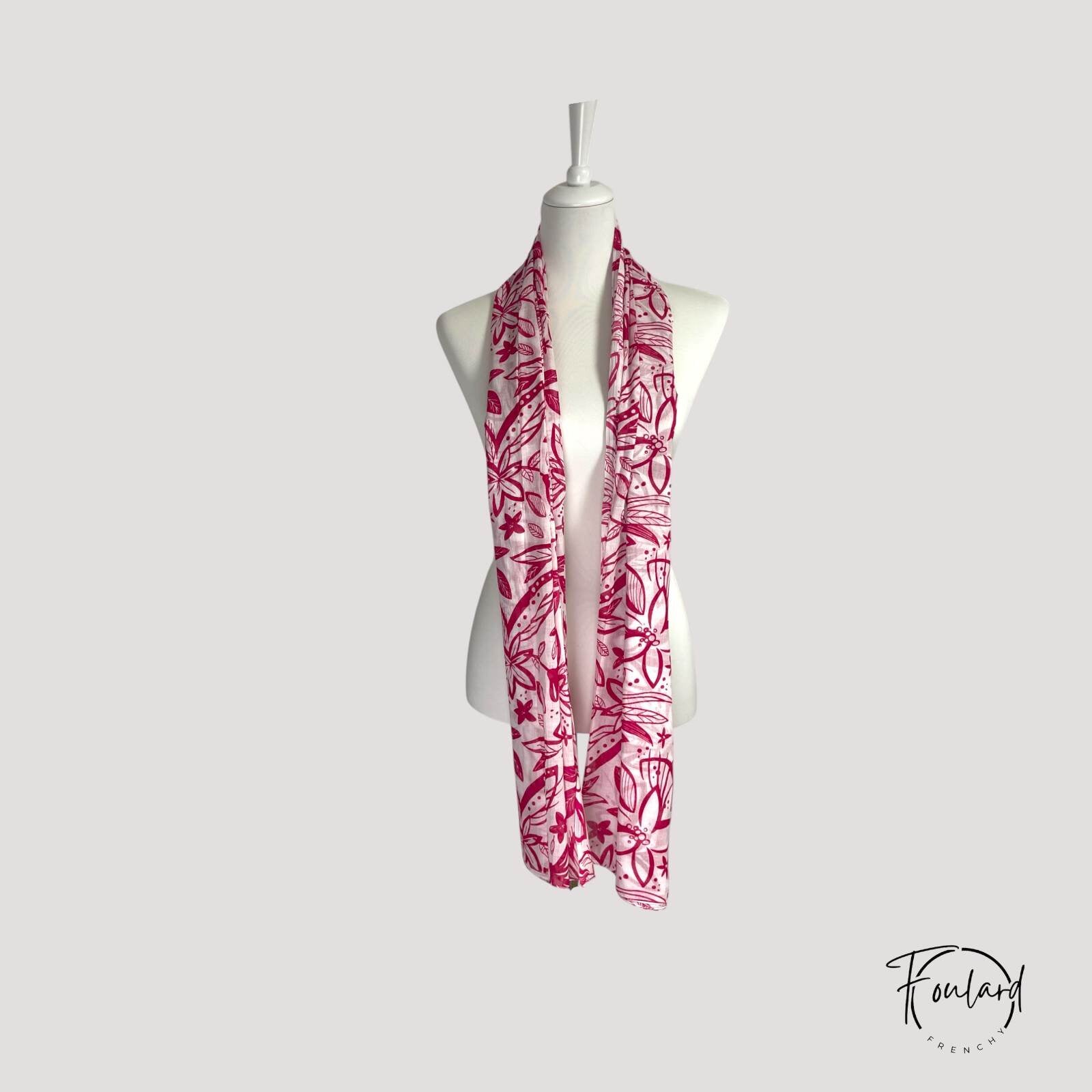 Foulard en coton, rose fuchsia à motif floral – Image 3