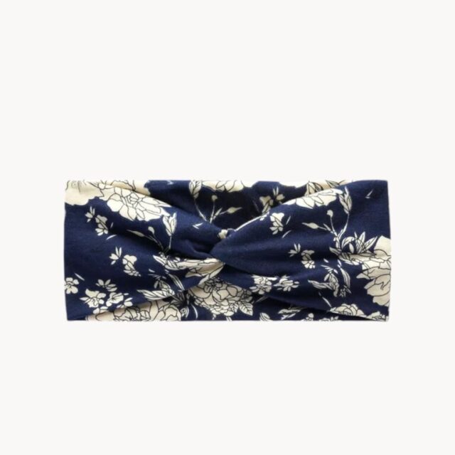 Bandeau motif floral blanc, fond bleu marine