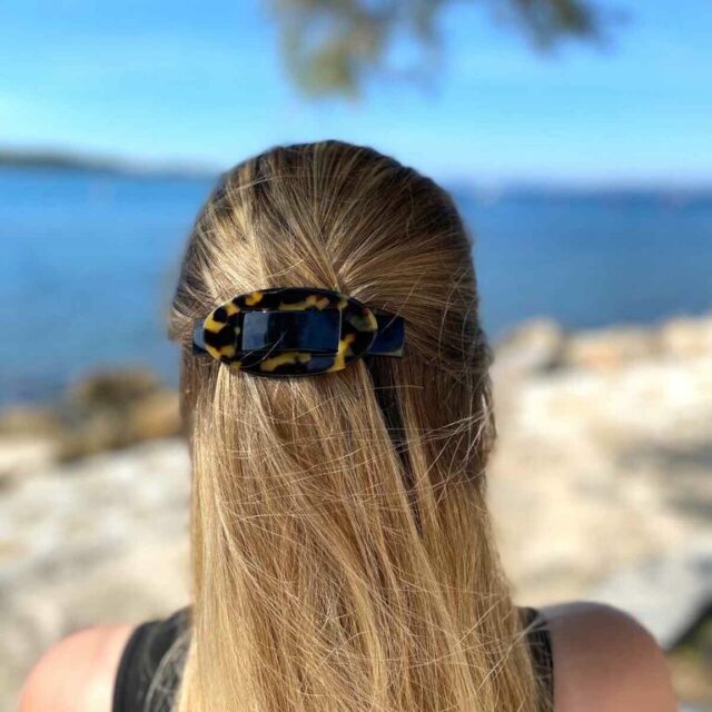 Barrette Constance, écaille foncée