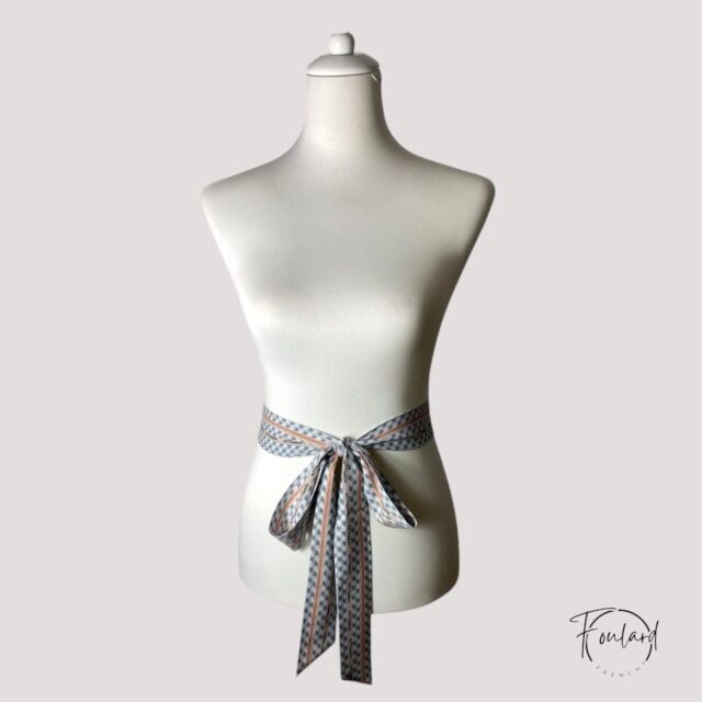 Ceinture foulard, motif chevron gris