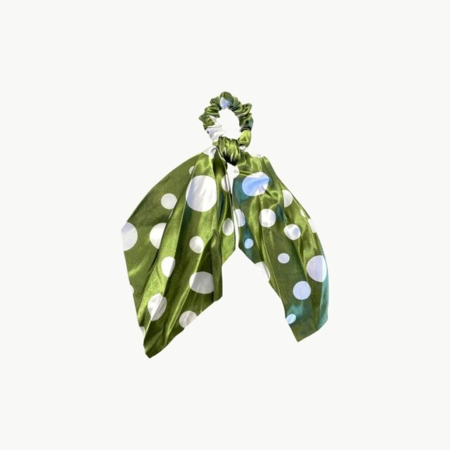 Chouchou foulard vert à pois blancs