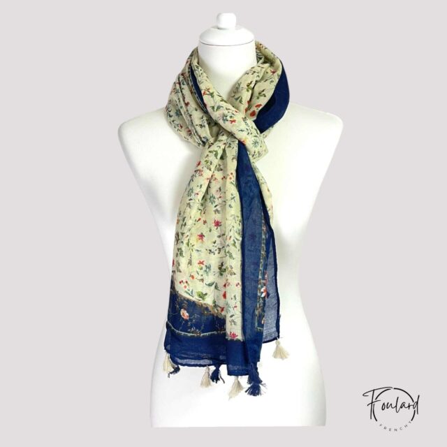 Foulard imprimé floral, fond beige