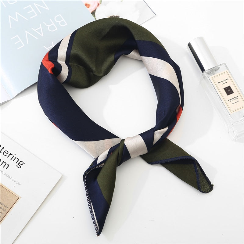 Foulard carré, inspiration jungle