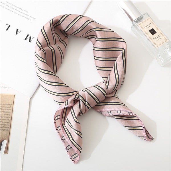 Foulard carré 50 cm, motif dragées