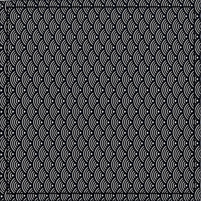 Foulard carré noir et blanc à motif graphique 68 x 68 cm